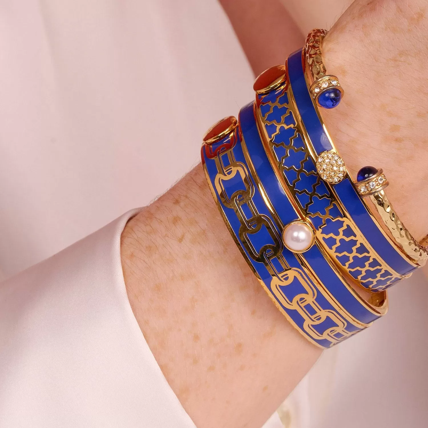 Halcyon Days Chain Cobalt & Gold Bangle | Sale