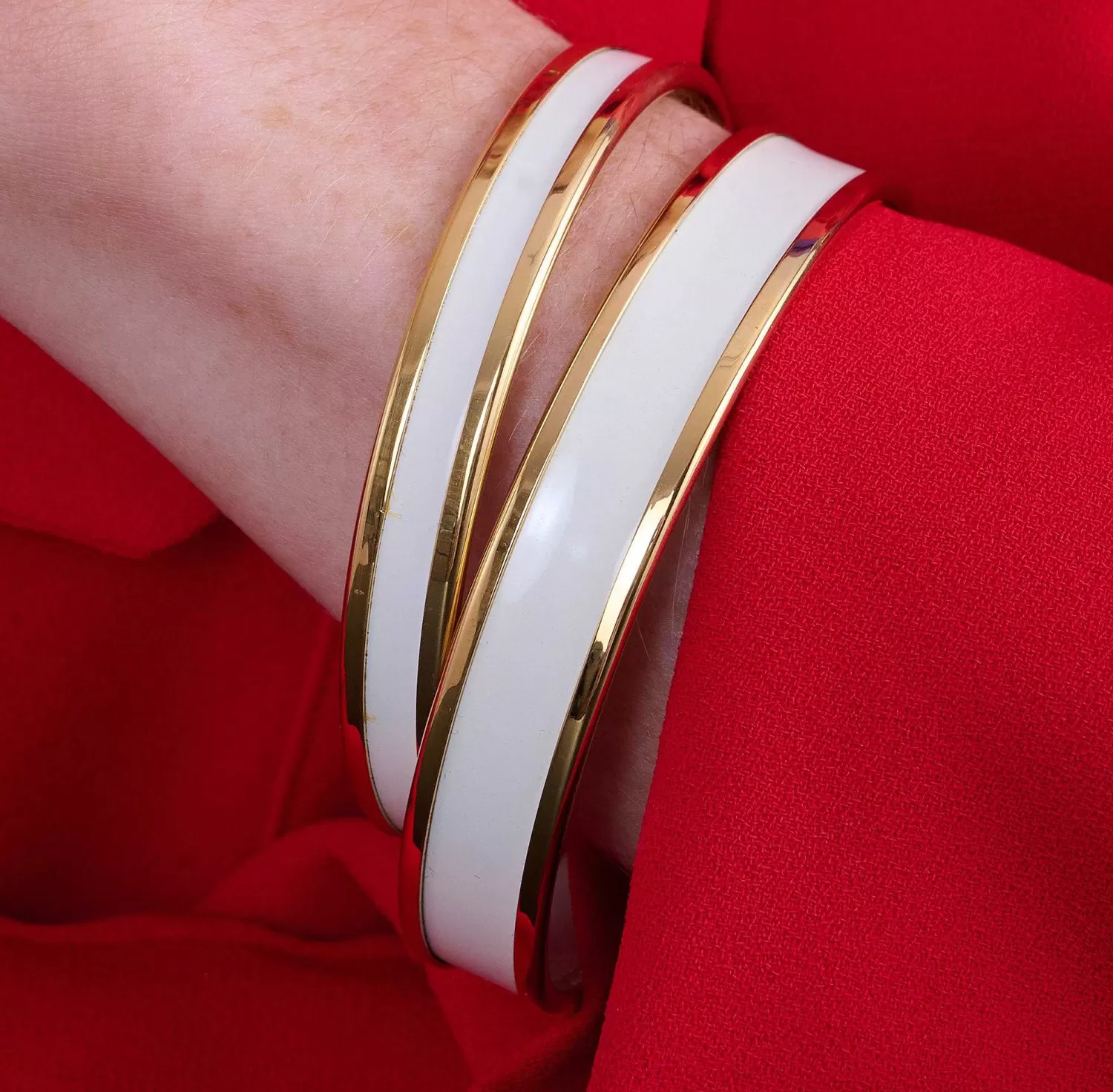 Halcyon Days Enamel Bangle In Cream & Gold | Outlet