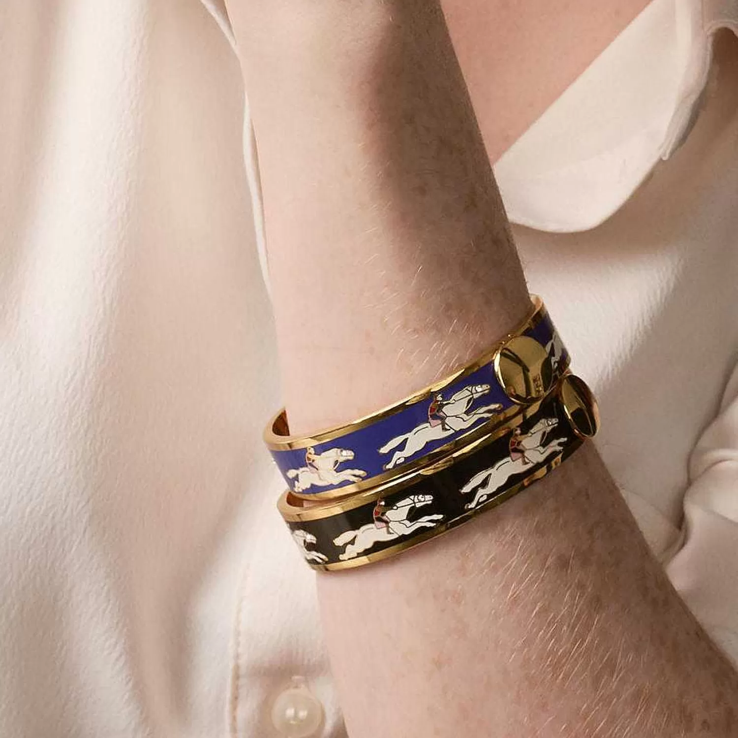 Halcyon Days Race Horse Cobalt & Cream Bangle Fashion