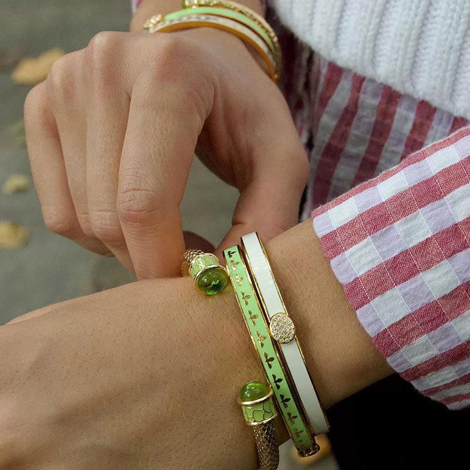 Halcyon Days Skinny Bee Meadow & Gold Bangle | Best Sale