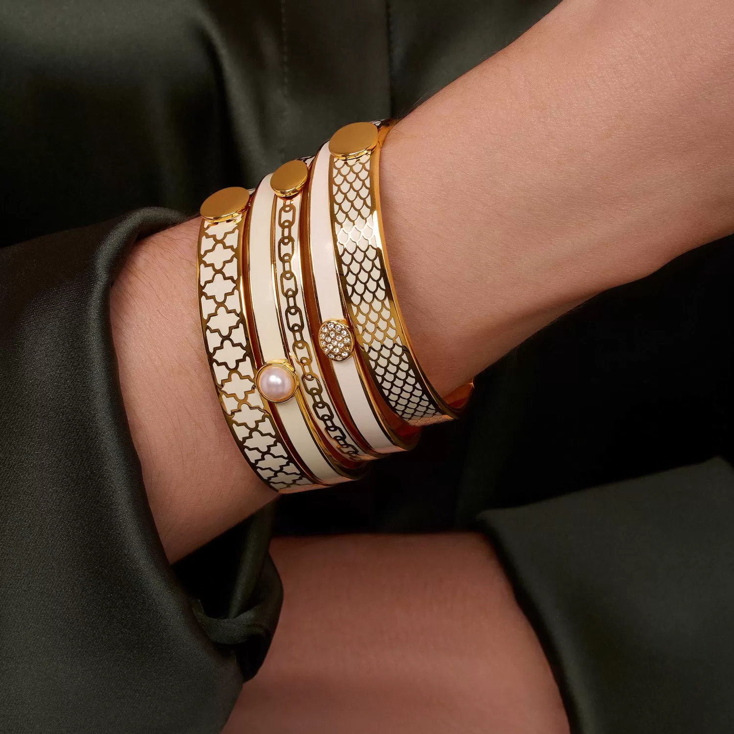 Halcyon Days Skinny Chain Cream & Gold Bangle | Online